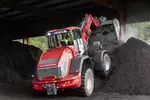 Weidemann telescopic wheel loader 9580T cabin with cargo bucket, application