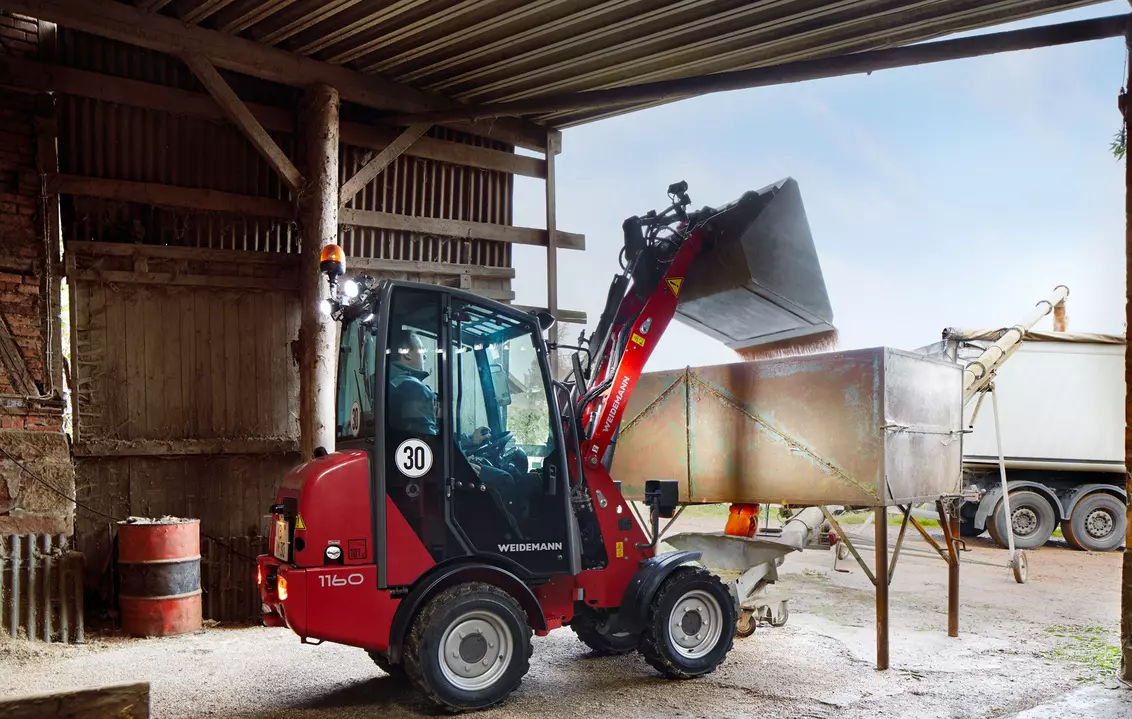 Weidemann Anbaugerät Leichtgutschaufel eckig, Einsatz Landwirtschaft, Hoftrac 1160