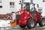 Weidemann attachment Small spreader, in action municipality, Hoftrac 1390