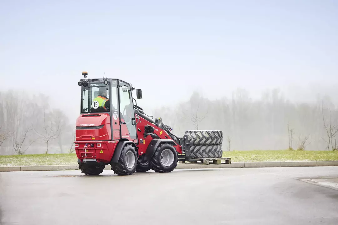 Weidemann Hoftrac 1290e im Einsatz