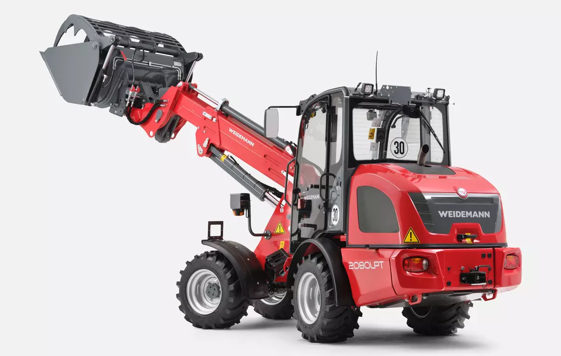Weidemann Wheelloader 2080LPT cabin with grabbucket, studio