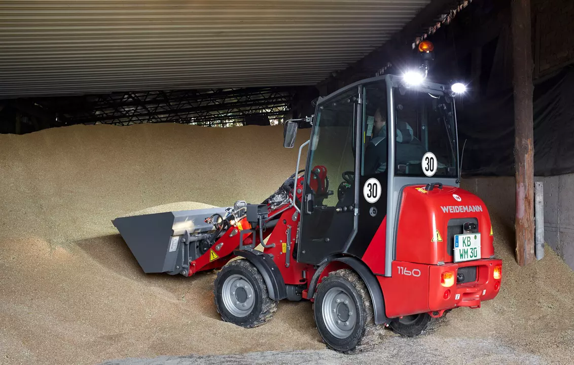 Weidemann Anbaugerät Leichtgutschaufel eckig, Einsatz Landwirtschaft, Hoftrac 1160