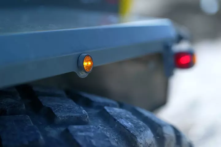 Sideblinker