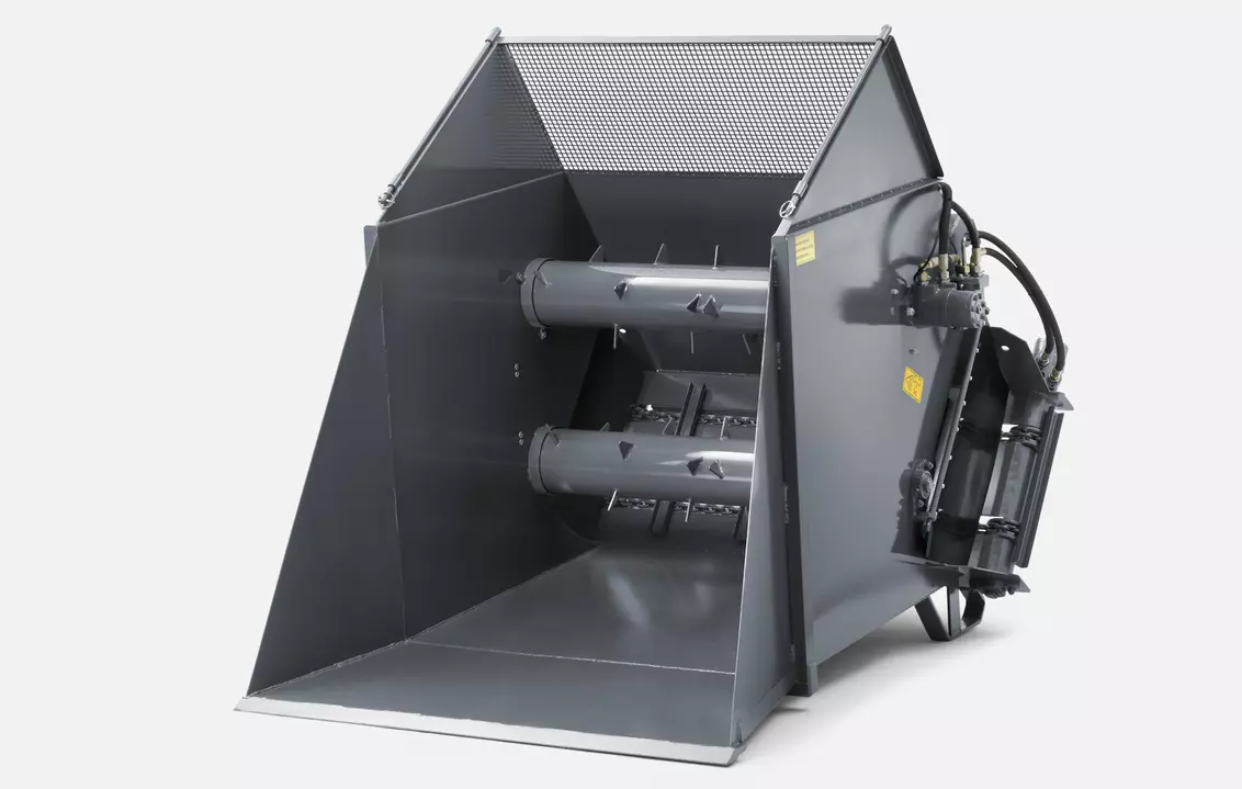 Weidemann attachment feed distributor, studio