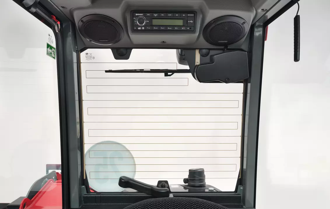 Weidemann telehandler T4512e view to the back, studio
