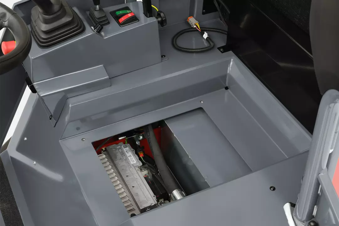 Weidemann Hoftrac 1190e mit Kabine und Wartungsklappe, Studio