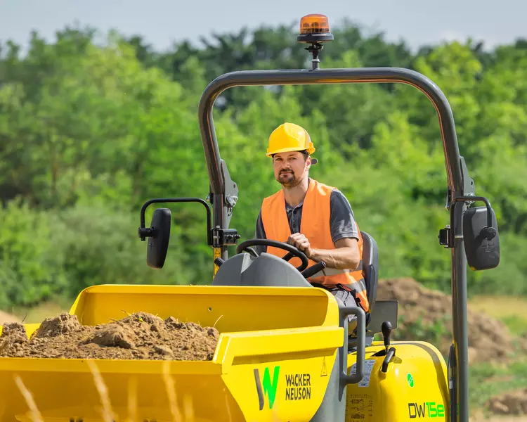 DW15e when removing soil in the field
