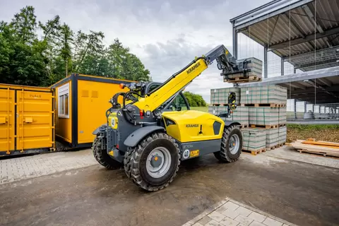 The Kramer telehandler loading stone pallets