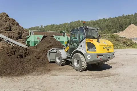 Der Kramer Radlader 5085 beim Verrichten von Erdarbeiten. 