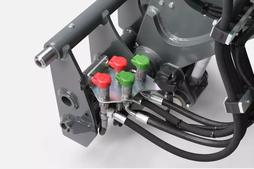 Weidemann Teleskoplader T6025 im Studio, Flat-Face Hydraulikkupplung