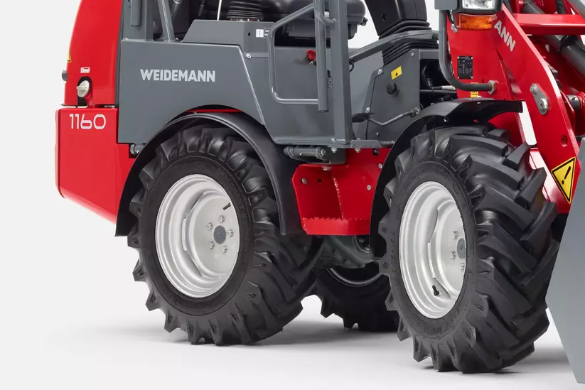 Weidemann Hoftrac 1160, Ein- und Ausstieg