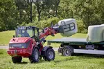Weidemann telescopic wheel loader 2060T cabin with round bale tongs, application